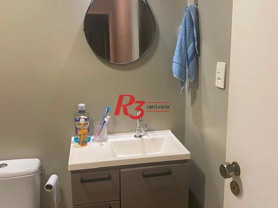 Apartamento com 2 dormitórios à venda, 70 m² por R$ 490.000,00 - Campo Grande - Santos/SP