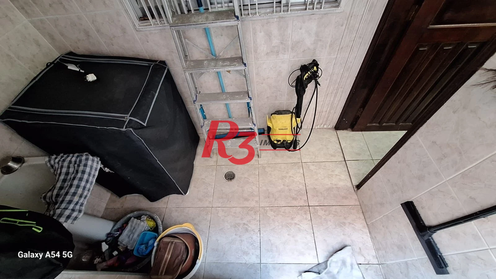 Casa com 3 dormitórios à venda, 109 m² por R$ 850.000,00 - Embaré - Santos/SP