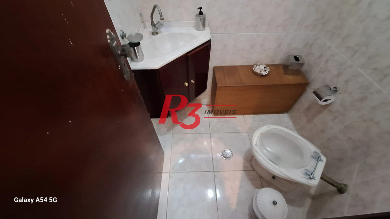 Casa com 3 dormitórios à venda, 109 m² por R$ 850.000,00 - Embaré - Santos/SP