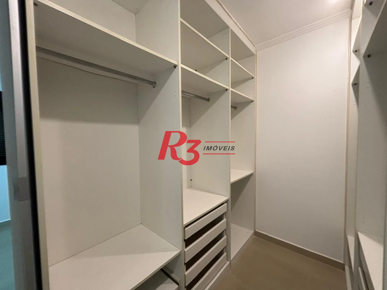 Apartamento Garden com 4 dormitórios à venda, 215 m² por R$ 2.380.000,00 - Boqueirão - Santos/SP