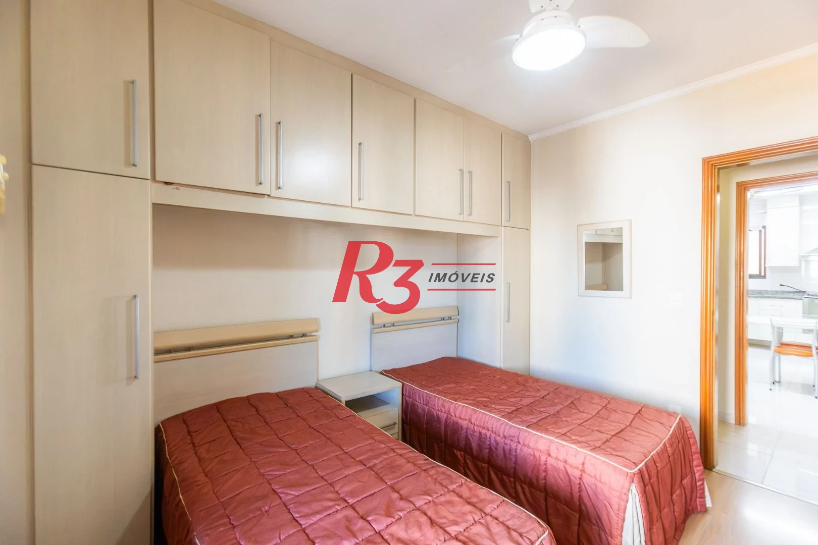 Apartamento com 2 dormitórios à venda, 173 m² por R$ 1.650.000,00 - Embaré - Santos/SP