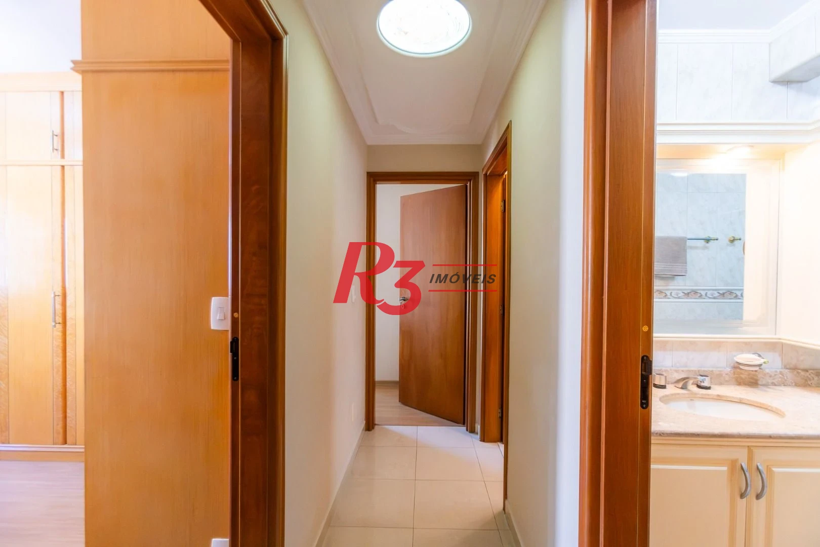 Apartamento com 2 dormitórios à venda, 173 m² por R$ 1.650.000,00 - Embaré - Santos/SP
