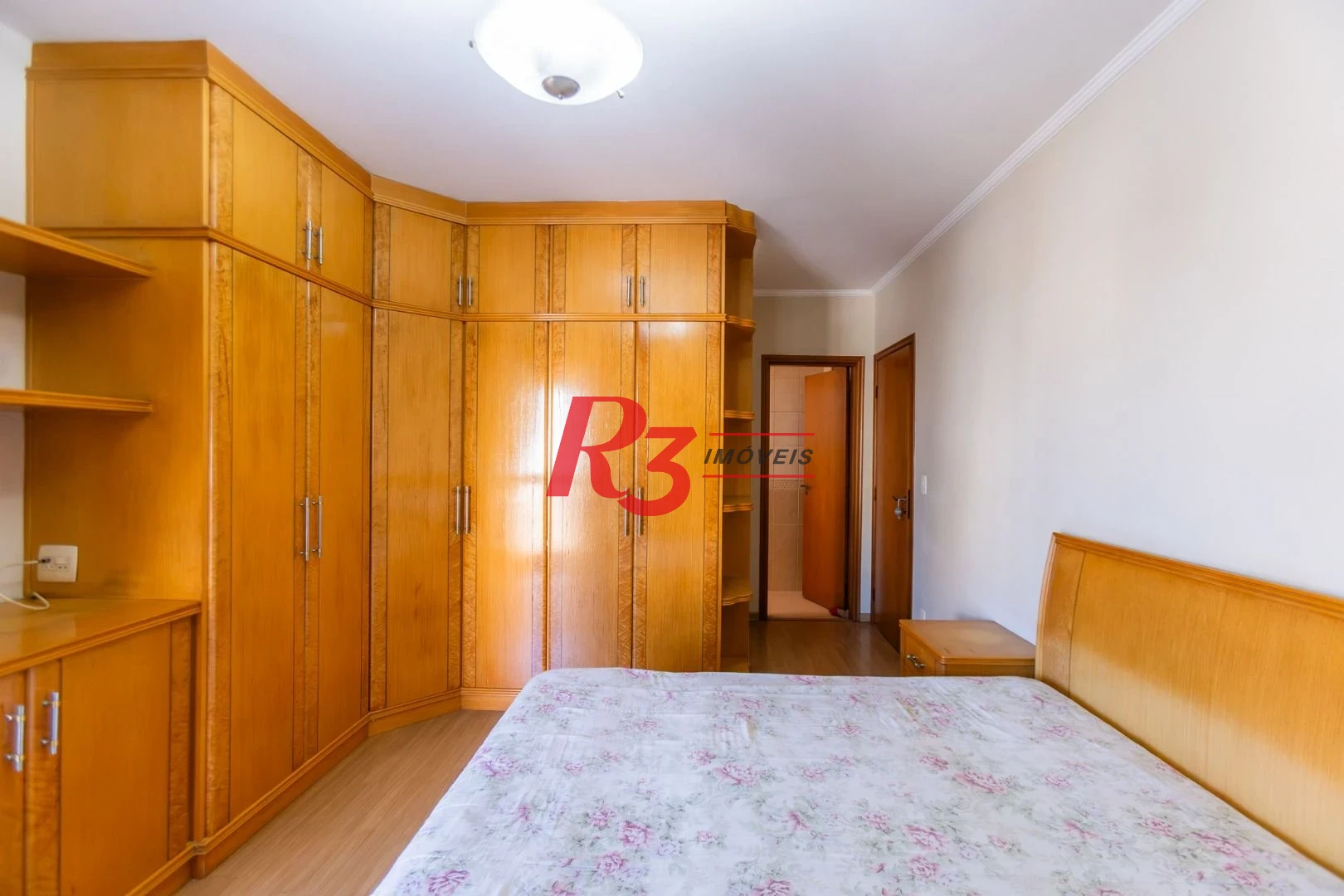 Apartamento com 2 dormitórios à venda, 173 m² por R$ 1.650.000,00 - Embaré - Santos/SP