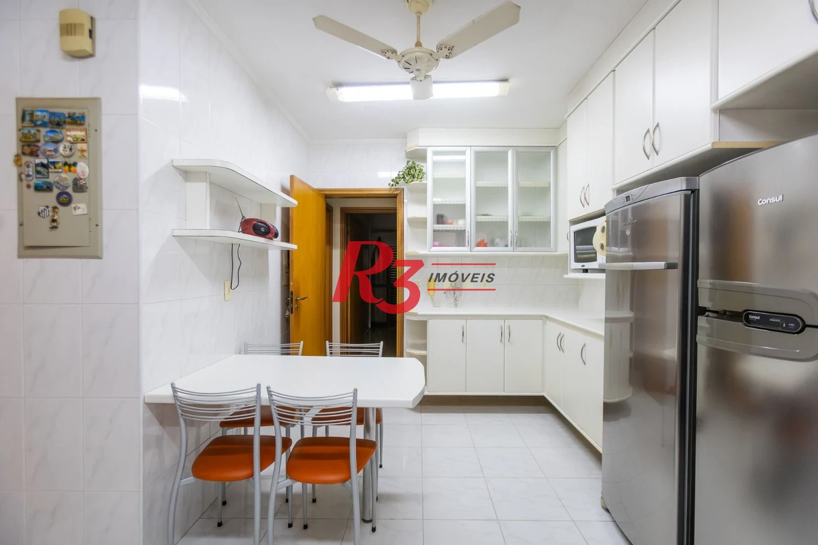 Apartamento com 2 dormitórios à venda, 173 m² por R$ 1.650.000,00 - Embaré - Santos/SP