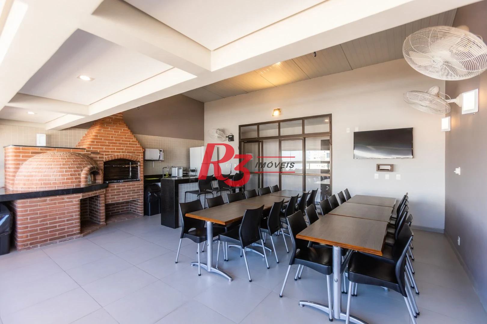 Apartamento com 2 dormitórios à venda, 173 m² por R$ 1.650.000,00 - Embaré - Santos/SP
