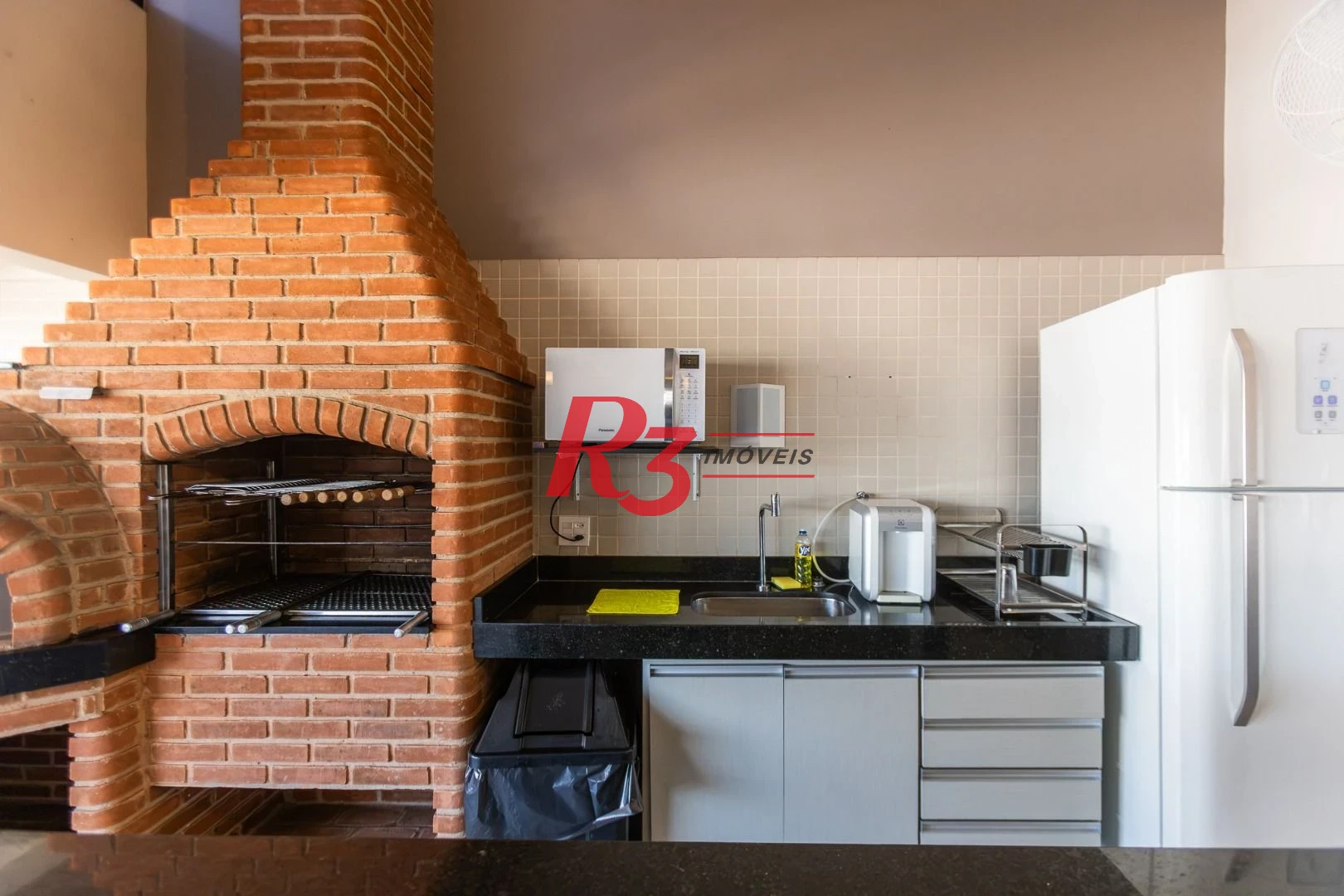 Apartamento com 2 dormitórios à venda, 173 m² por R$ 1.650.000,00 - Embaré - Santos/SP
