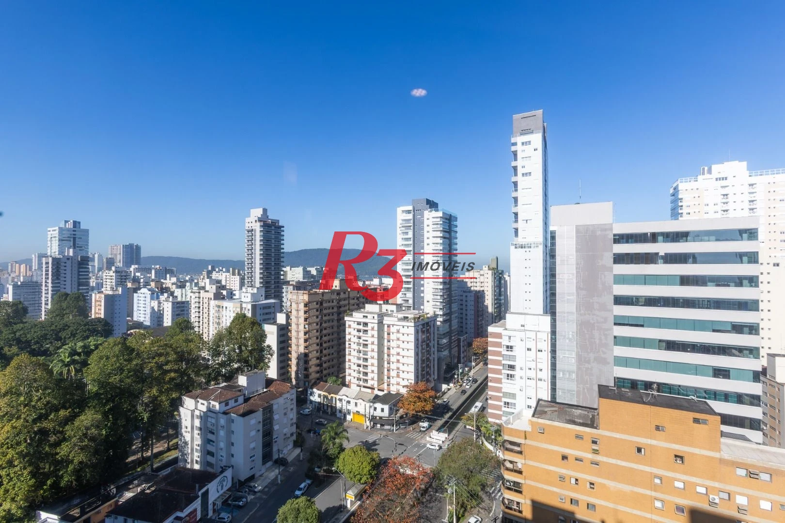 Apartamento com 2 dormitórios à venda, 173 m² por R$ 1.650.000,00 - Embaré - Santos/SP