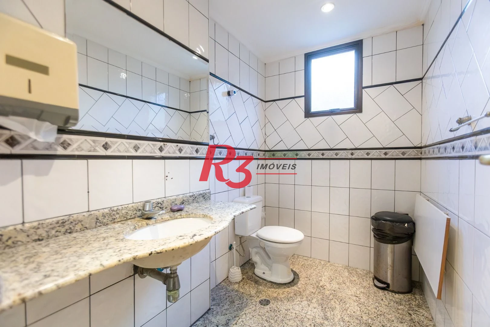 Apartamento com 2 dormitórios à venda, 173 m² por R$ 1.650.000,00 - Embaré - Santos/SP