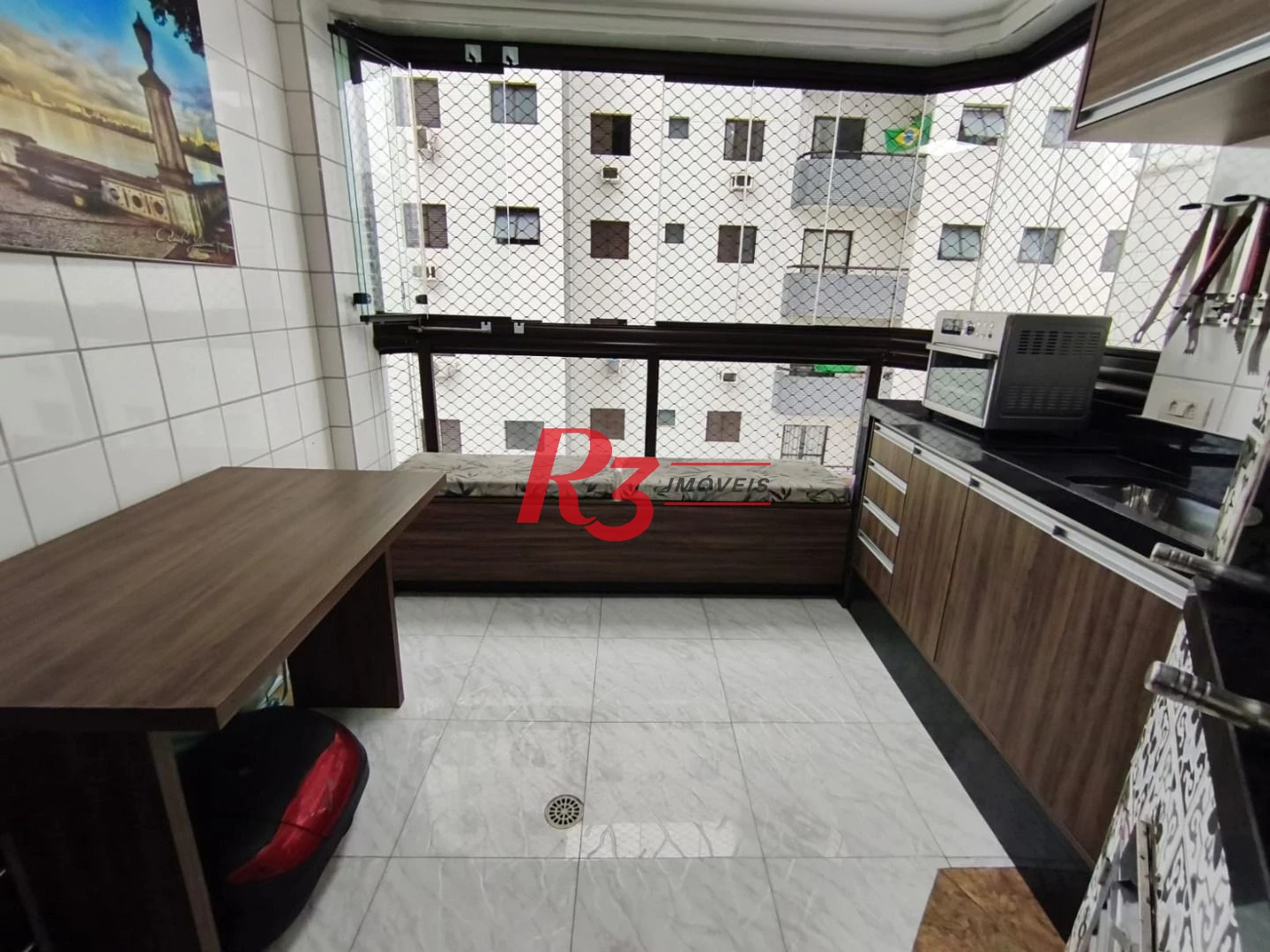 Apartamento com 2 dormitórios à venda, 82 m² por R$ 700.000,00 - Itararé - São Vicente/SP