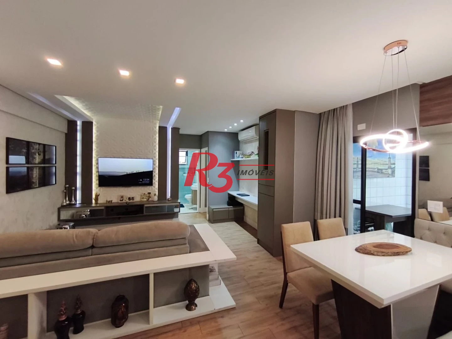 Apartamento com 2 dormitórios à venda, 82 m² por R$ 700.000,00 - Itararé - São Vicente/SP