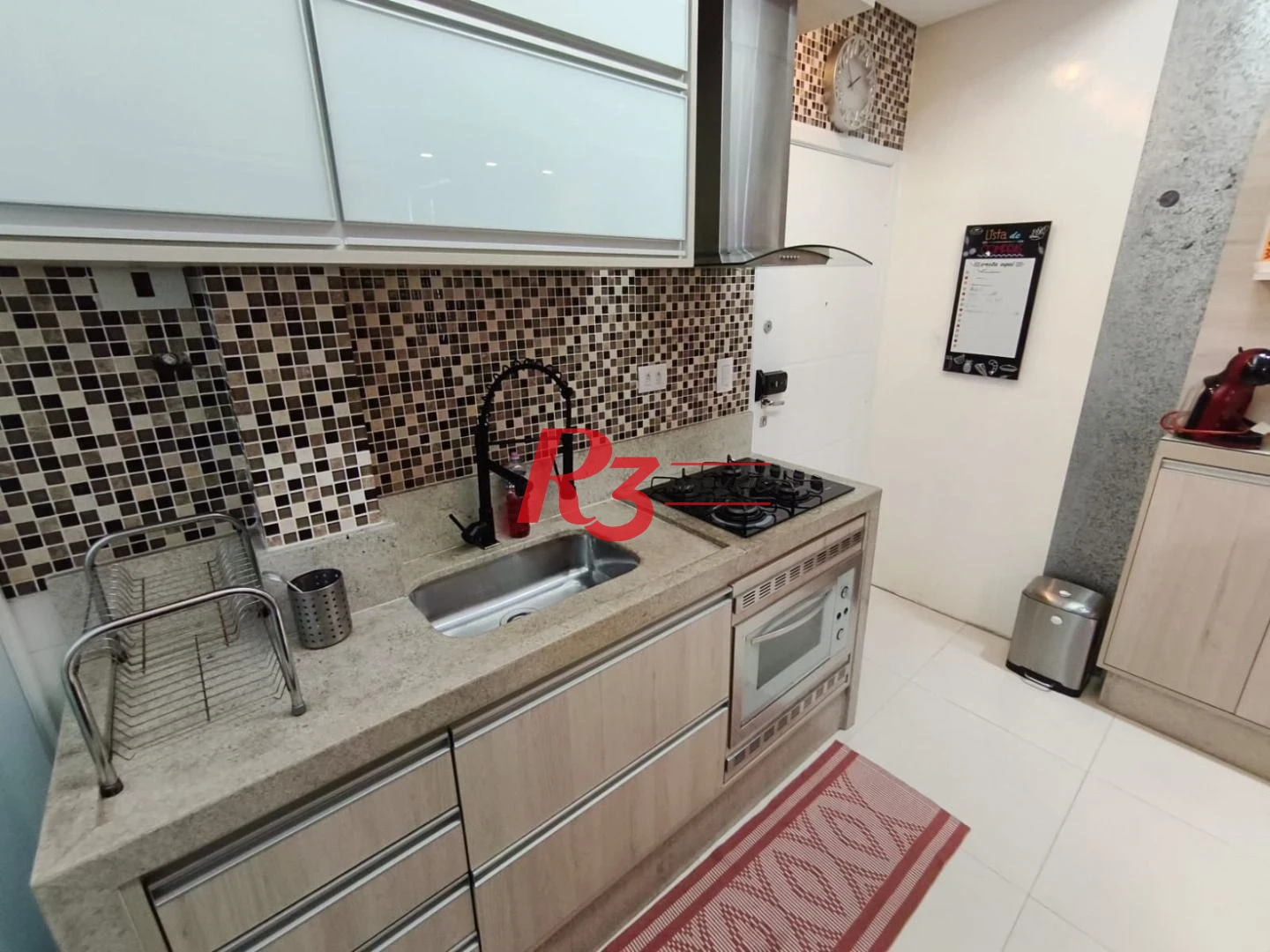Apartamento com 2 dormitórios à venda, 82 m² por R$ 700.000,00 - Itararé - São Vicente/SP