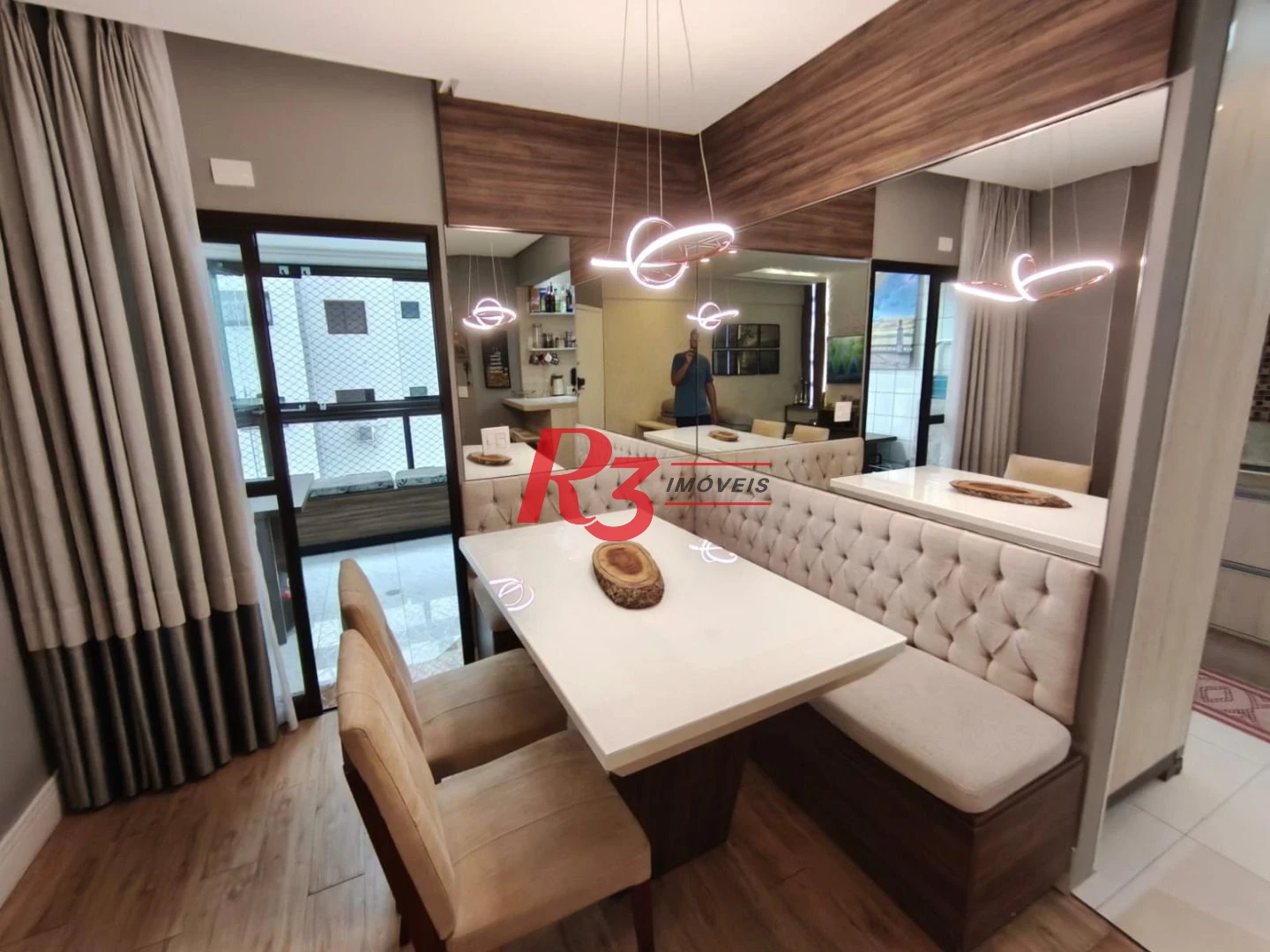 Apartamento com 2 dormitórios à venda, 82 m² por R$ 700.000,00 - Itararé - São Vicente/SP