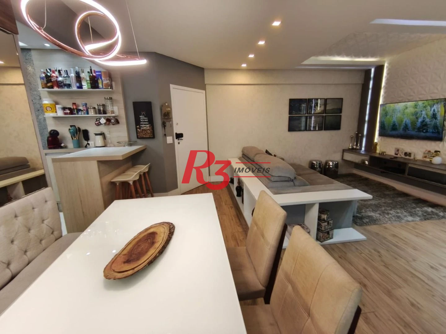 Apartamento com 2 dormitórios à venda, 82 m² por R$ 700.000,00 - Itararé - São Vicente/SP