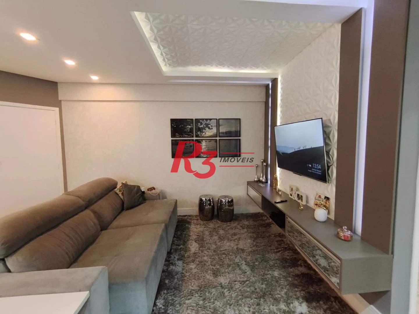 Apartamento com 2 dormitórios à venda, 82 m² por R$ 700.000,00 - Itararé - São Vicente/SP