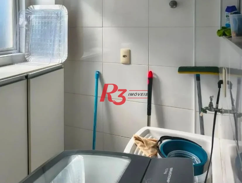 Apartamento com 2 dormitórios à venda, 72 m² por R$ 605.000,00 - Macuco - Santos/SP