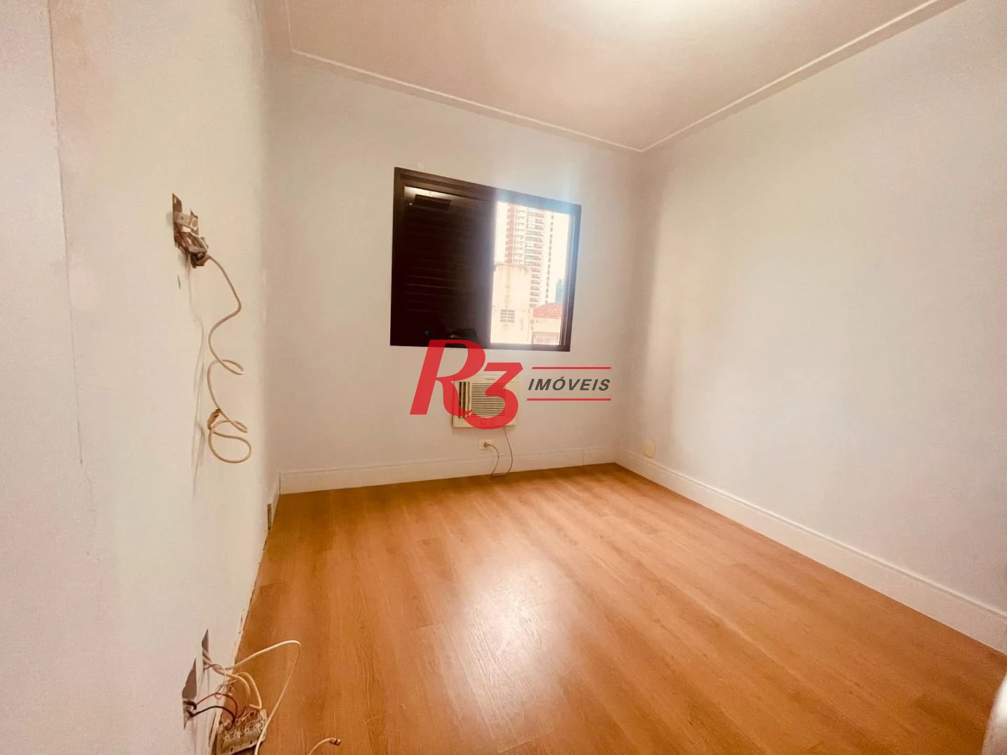 Cobertura com 3 dormitórios à venda, 175 m² por R$ 2.000.000,00 - Pompéia - Santos/SP