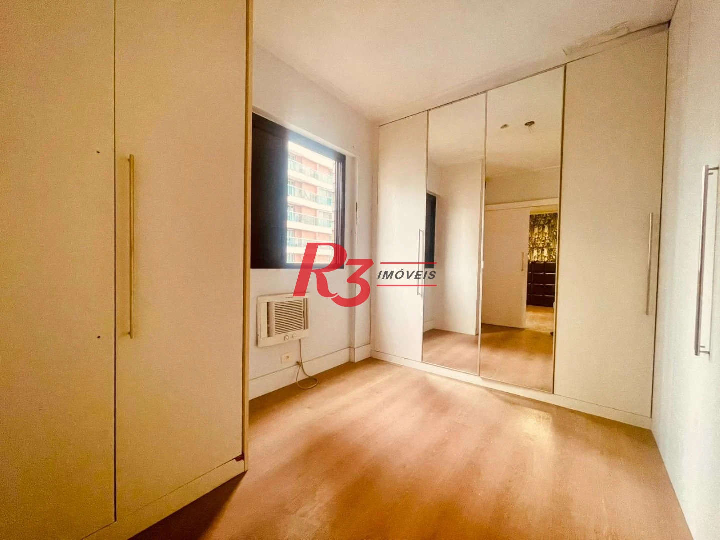 Cobertura com 3 dormitórios à venda, 175 m² por R$ 2.000.000,00 - Pompéia - Santos/SP