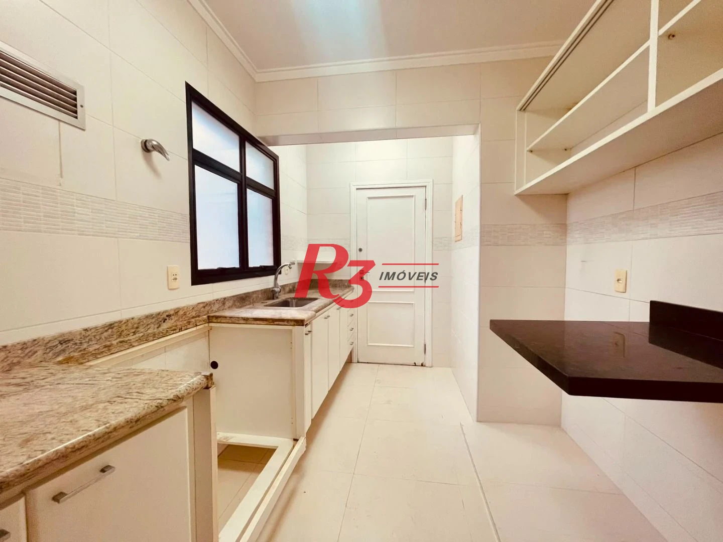 Cobertura com 3 dormitórios à venda, 175 m² por R$ 2.000.000,00 - Pompéia - Santos/SP