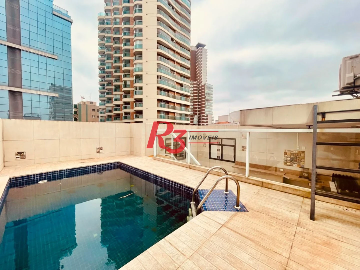 Cobertura com 3 dormitórios à venda, 175 m² por R$ 2.000.000,00 - Pompéia - Santos/SP