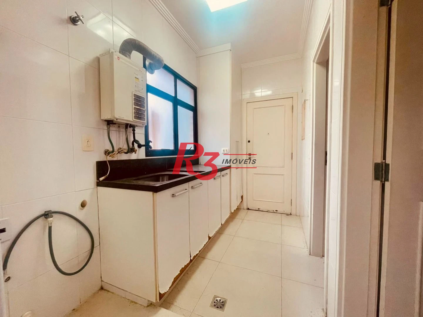 Cobertura com 3 dormitórios à venda, 175 m² por R$ 2.000.000,00 - Pompéia - Santos/SP