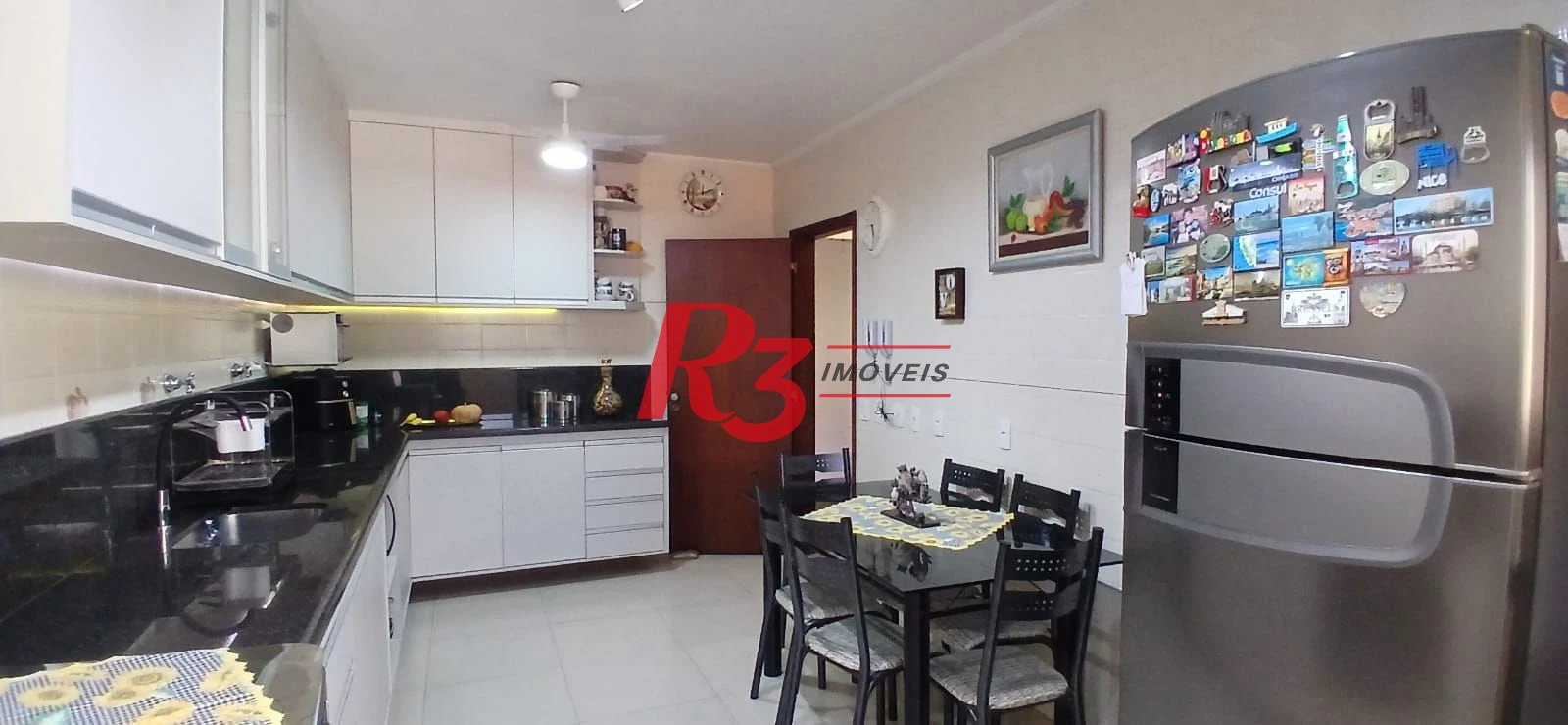 Apartamento com 3 dormitórios à venda, 155 m² por R$ 1.280.000,00 - Gonzaga - Santos/SP