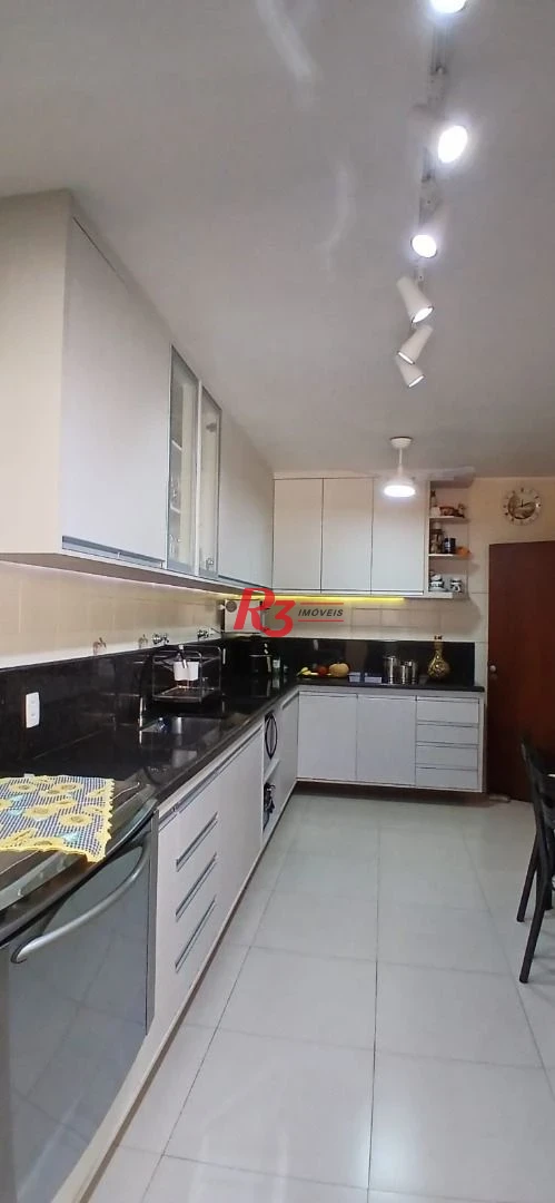 Apartamento com 3 dormitórios à venda, 155 m² por R$ 1.280.000,00 - Gonzaga - Santos/SP