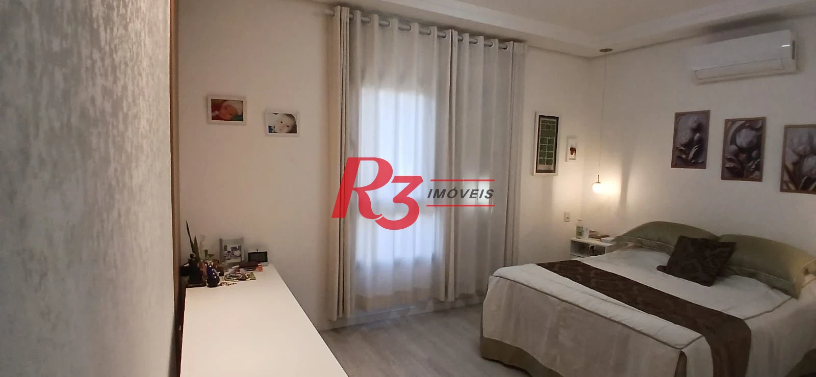 Apartamento com 3 dormitórios à venda, 155 m² por R$ 1.280.000,00 - Gonzaga - Santos/SP