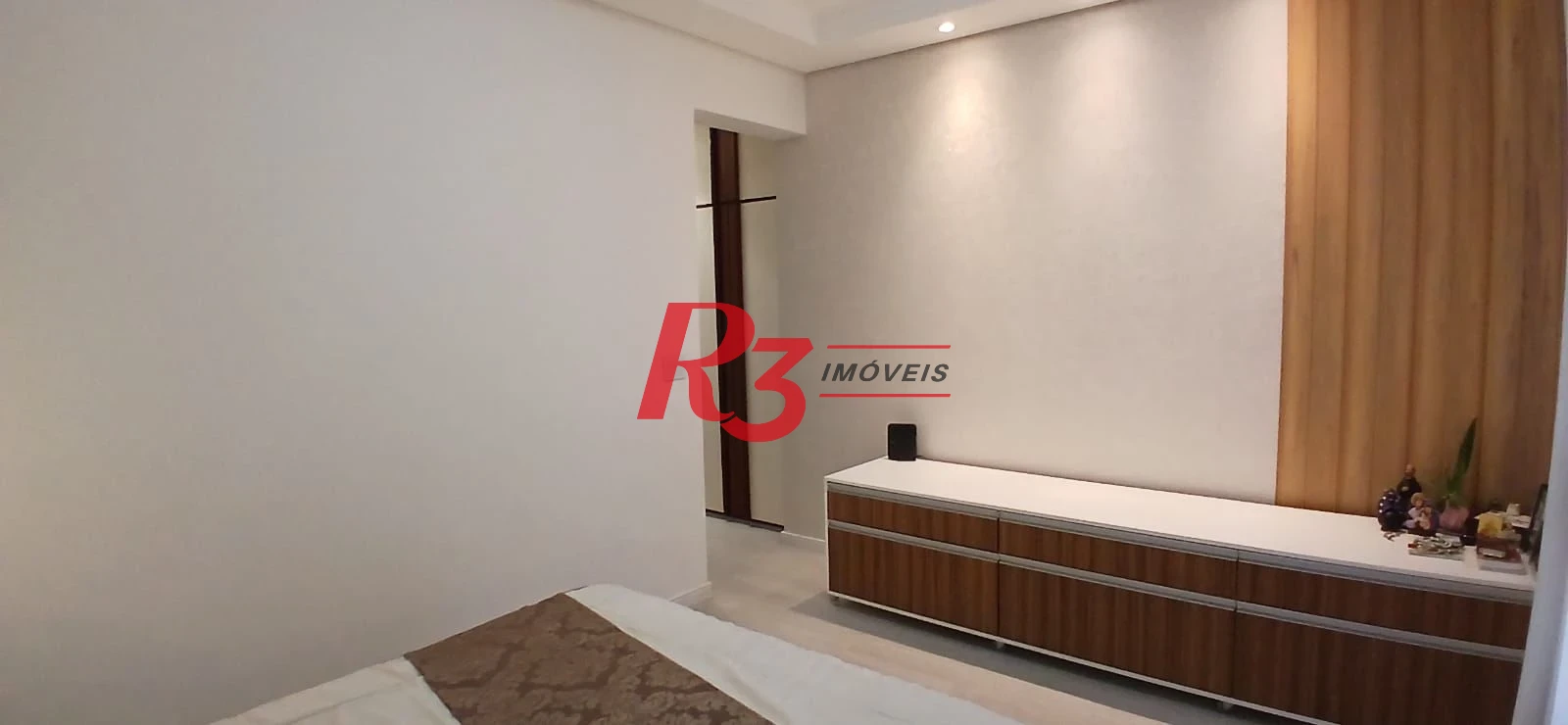 Apartamento com 3 dormitórios à venda, 155 m² por R$ 1.280.000,00 - Gonzaga - Santos/SP