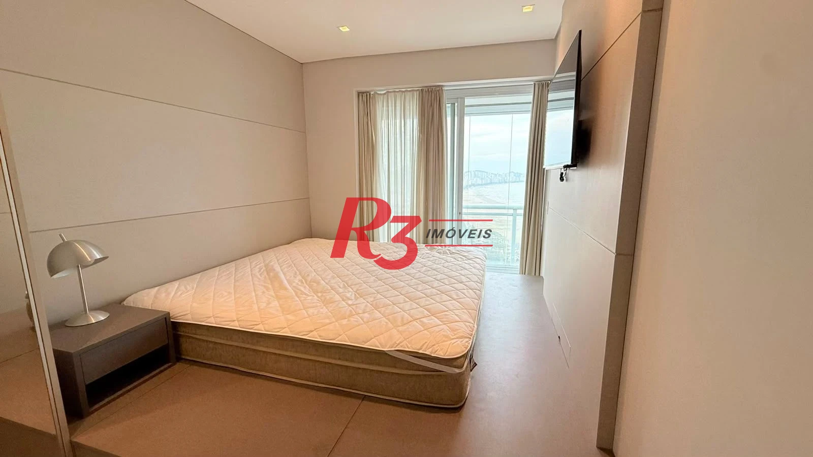 Apartamento com 2 dormitórios à venda, 73 m² por R$ 1.900.000,00 - Pompéia - Santos/SP