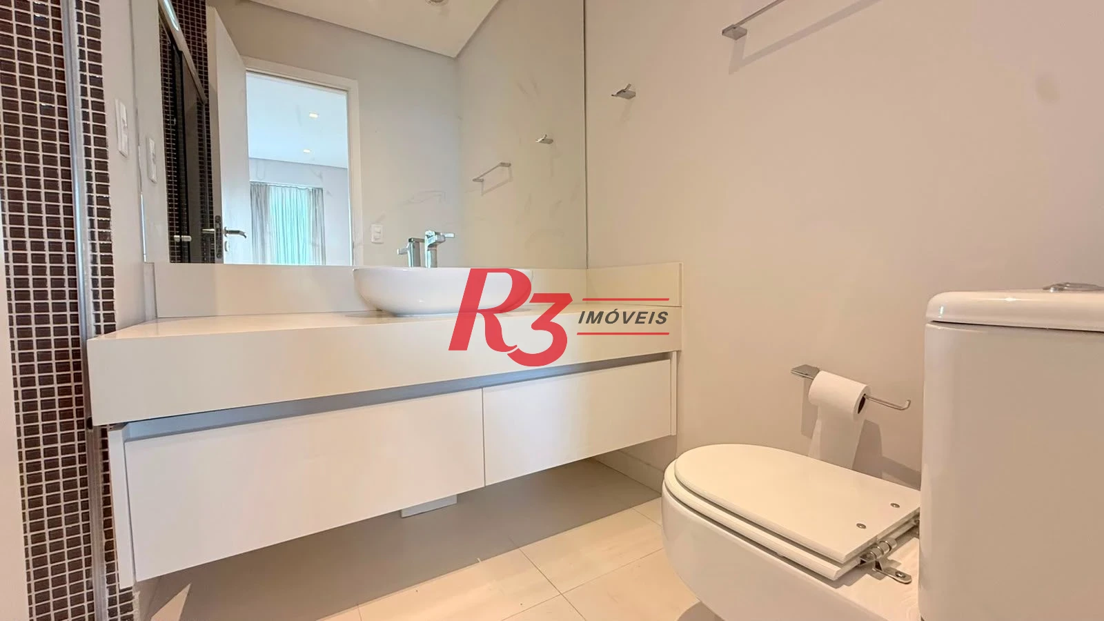 Apartamento com 2 dormitórios à venda, 73 m² por R$ 1.900.000,00 - Pompéia - Santos/SP
