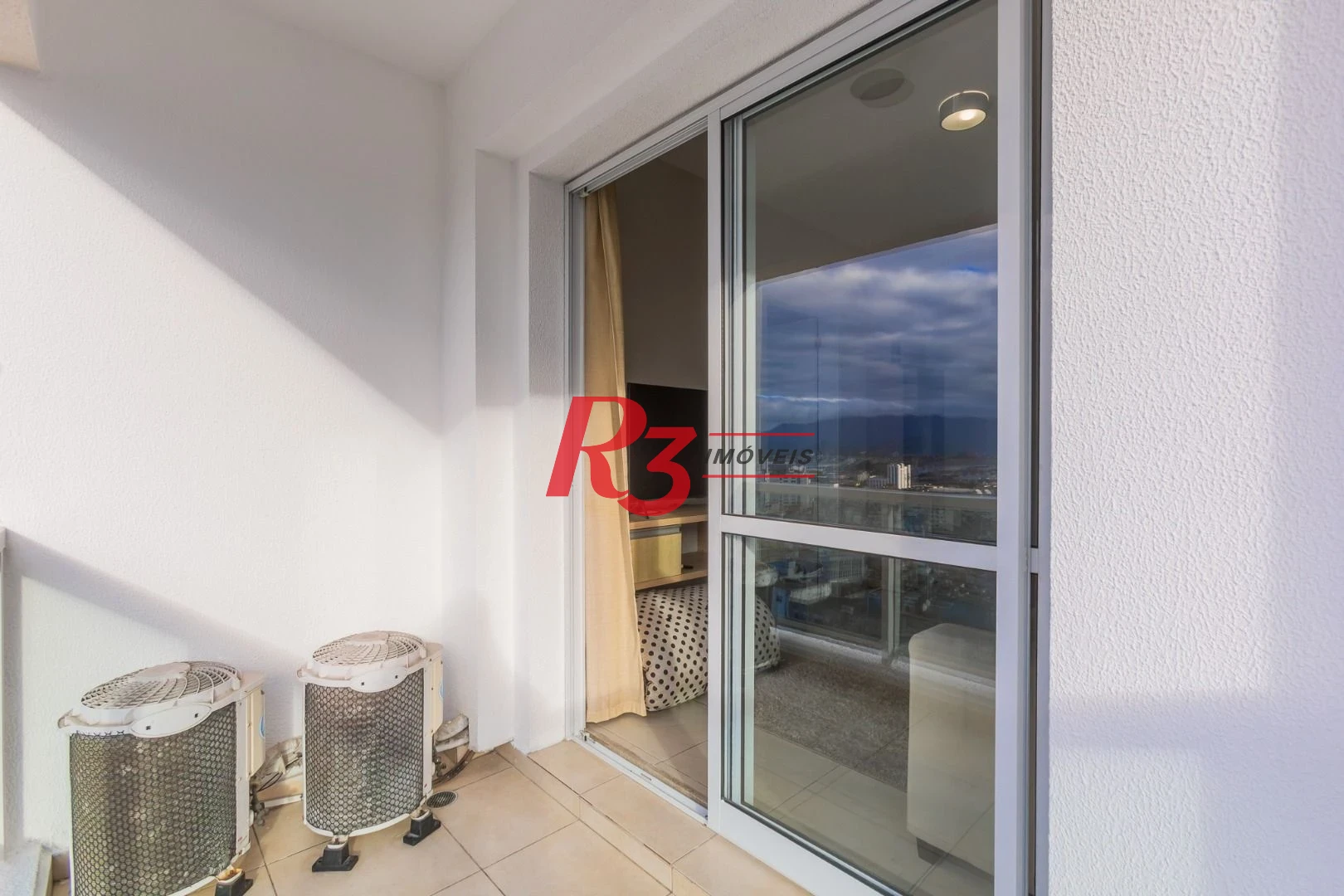 Apartamento com 1 dormitório para alugar, 47 m² por R$ 5.300,02/mês - Boqueirão - Santos/SP
