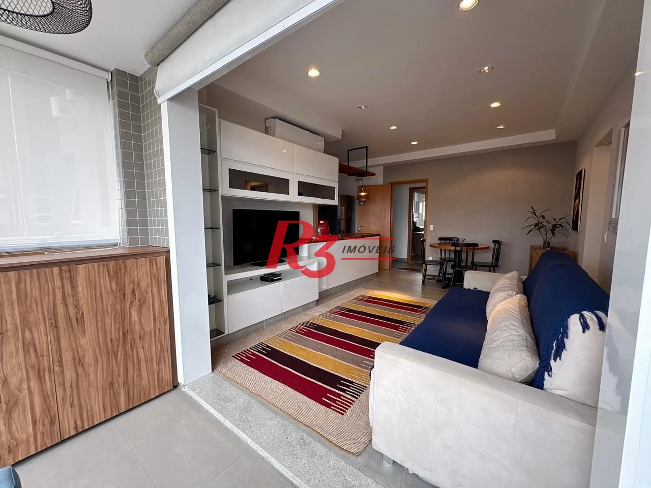 Apartamento com 2 dormitórios à venda, 73 m² por R$ 1.650.000,00 - Gonzaga - Santos/SP