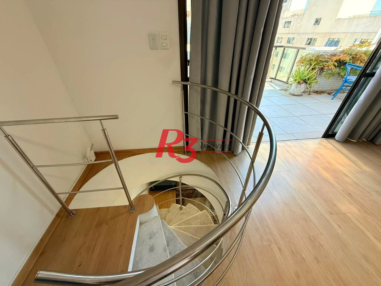 Cobertura com 2 dormitórios à venda, 131 m² por R$ 1.350.000,00 - Boqueirão - Santos/SP