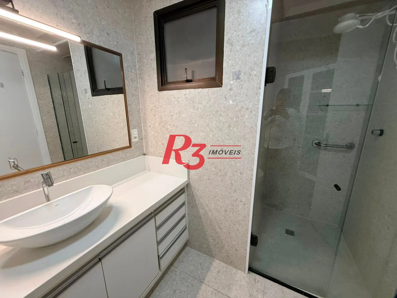 Cobertura com 2 dormitórios à venda, 131 m² por R$ 1.350.000,00 - Boqueirão - Santos/SP