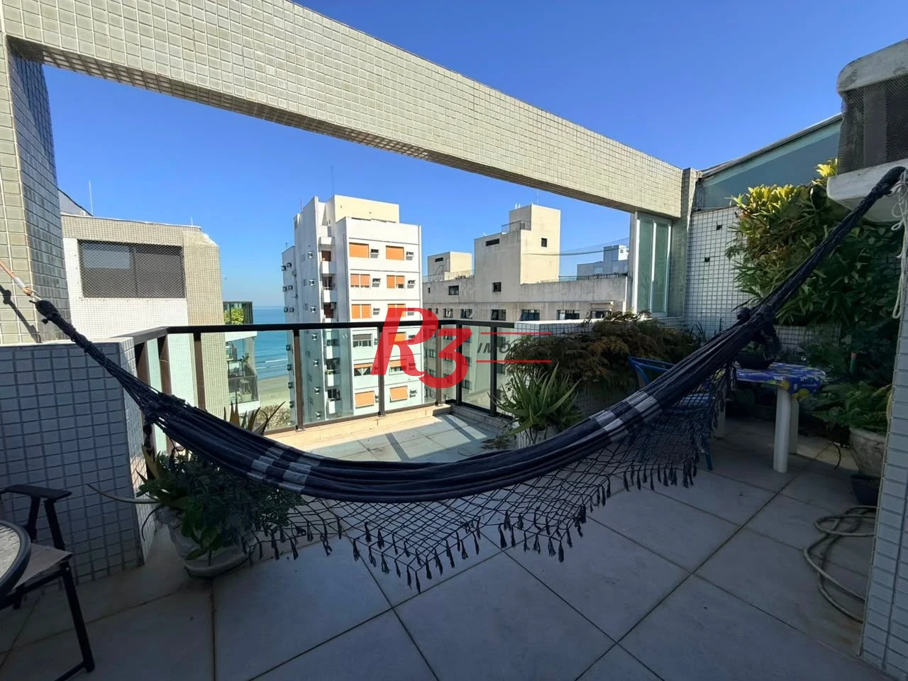 Cobertura com 2 dormitórios à venda, 131 m² por R$ 1.350.000,00 - Boqueirão - Santos/SP
