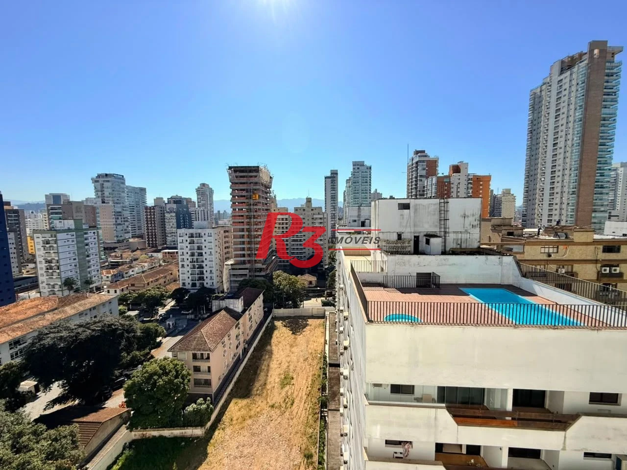 Cobertura com 2 dormitórios à venda, 131 m² por R$ 1.350.000,00 - Boqueirão - Santos/SP