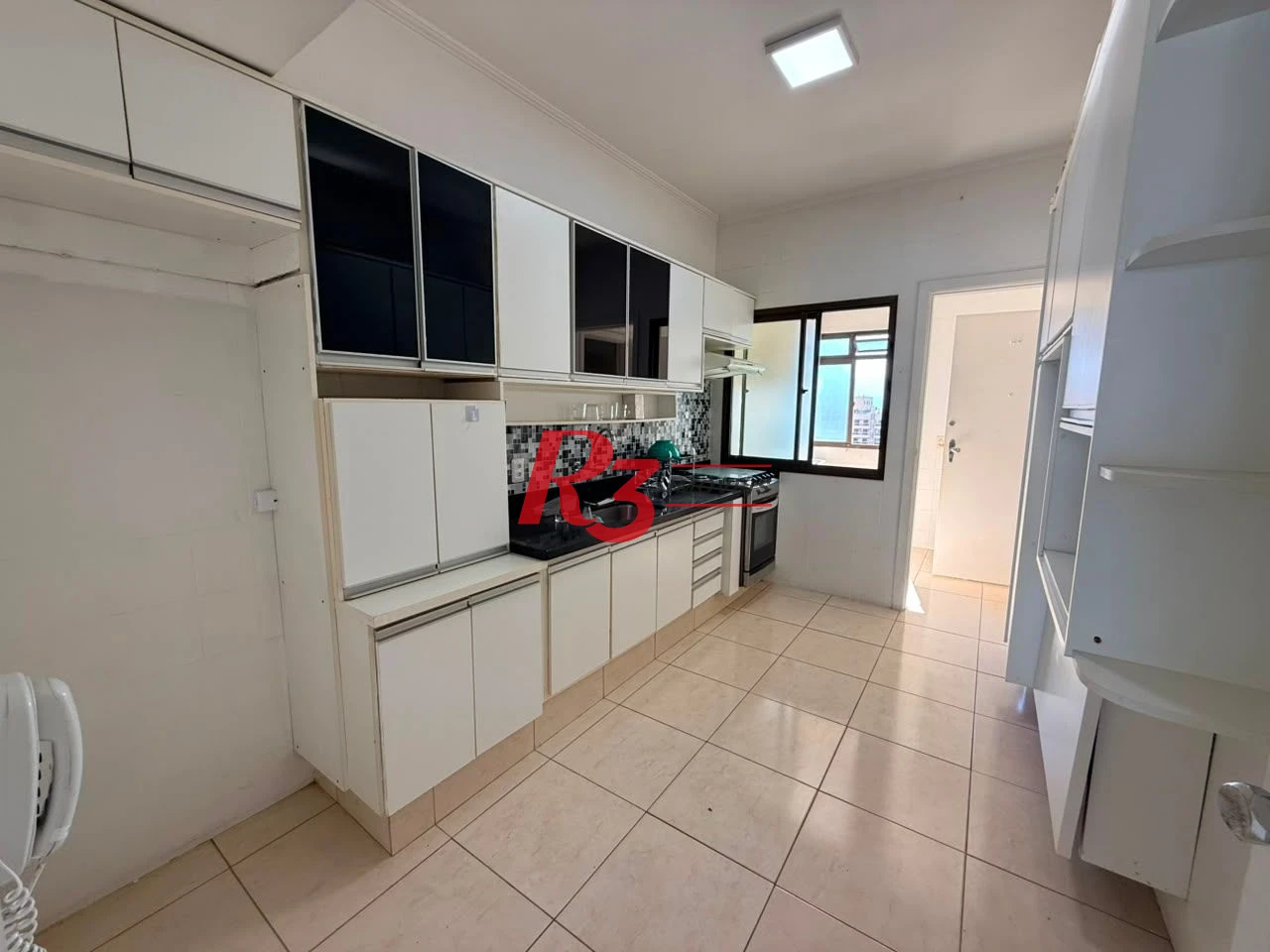 Cobertura com 2 dormitórios à venda, 131 m² por R$ 1.350.000,00 - Boqueirão - Santos/SP