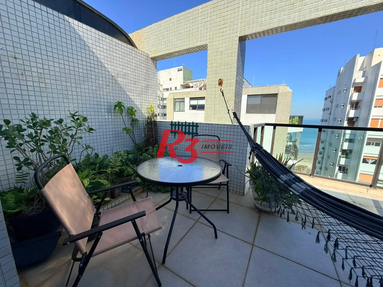 Cobertura com 2 dormitórios à venda, 131 m² por R$ 1.350.000,00 - Boqueirão - Santos/SP