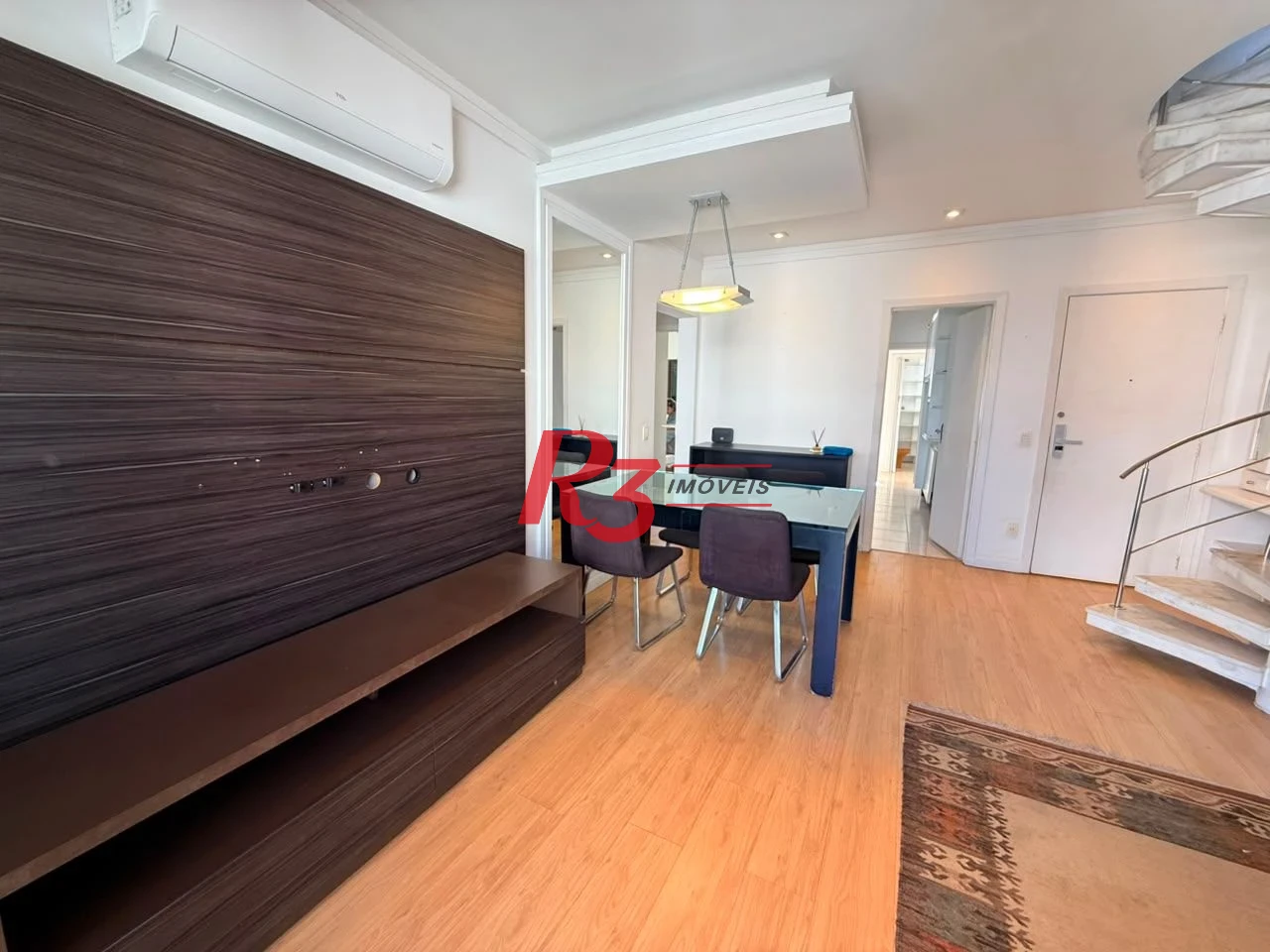 Cobertura com 2 dormitórios à venda, 131 m² por R$ 1.350.000,00 - Boqueirão - Santos/SP