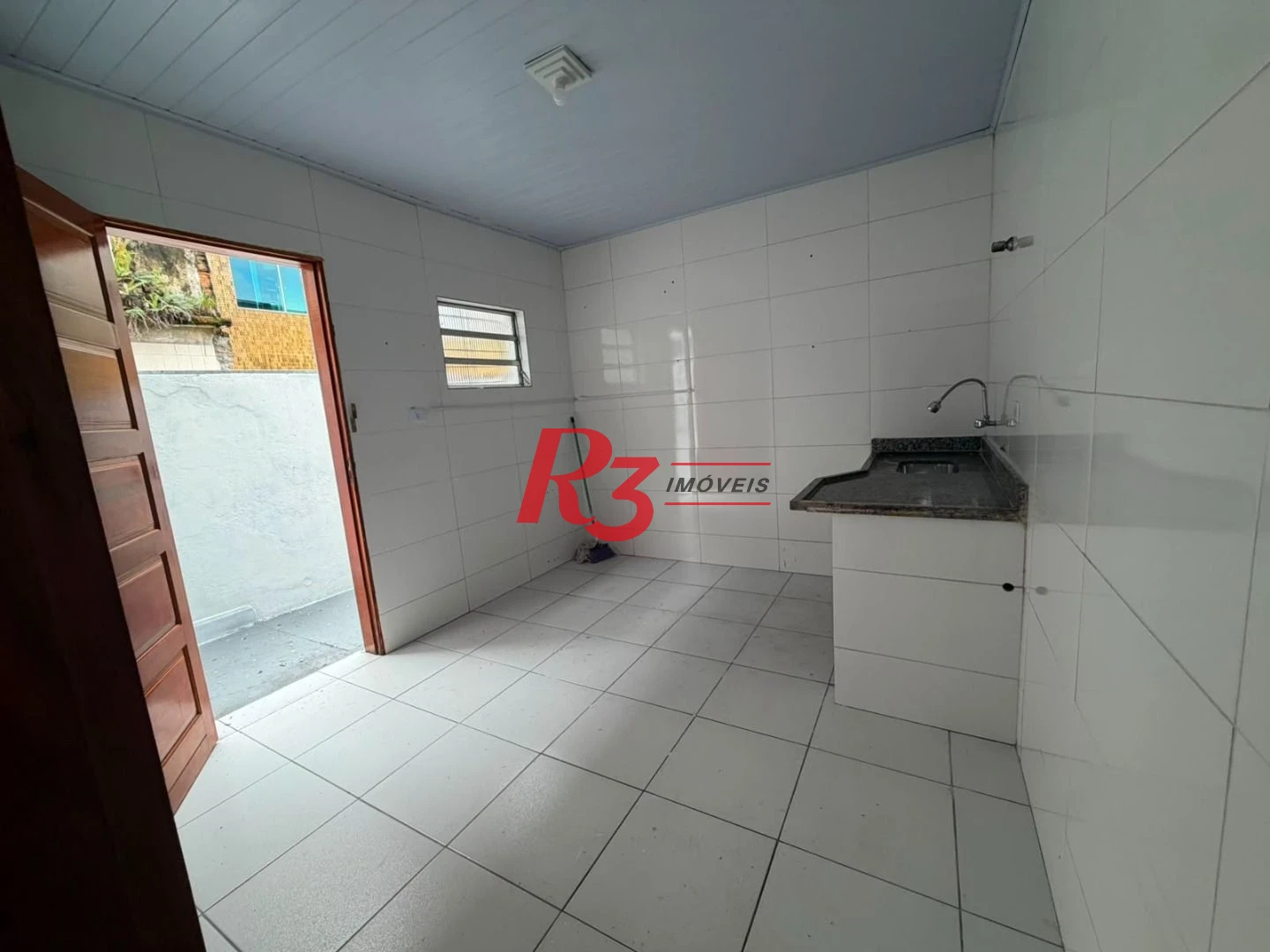 Sobrado com 3 dormitórios para alugar, 139 m² por R$ 4.000,00/mês - Centro - São Vicente/SP