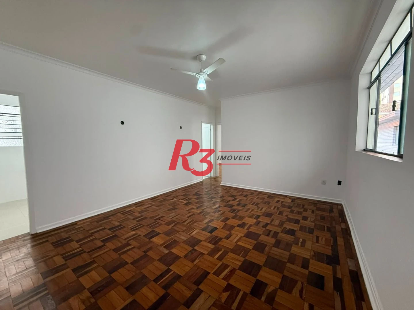 Apartamento com 2 dormitórios à venda, 96 m² por R$ 429.000,00 - Gonzaga - Santos/SP
