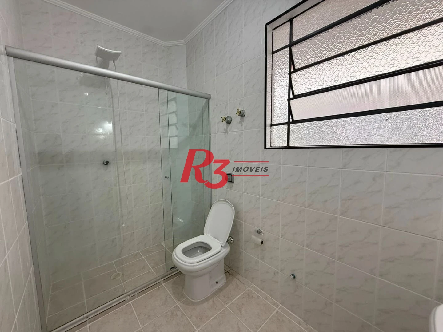 Apartamento com 2 dormitórios à venda, 96 m² por R$ 429.000,00 - Gonzaga - Santos/SP