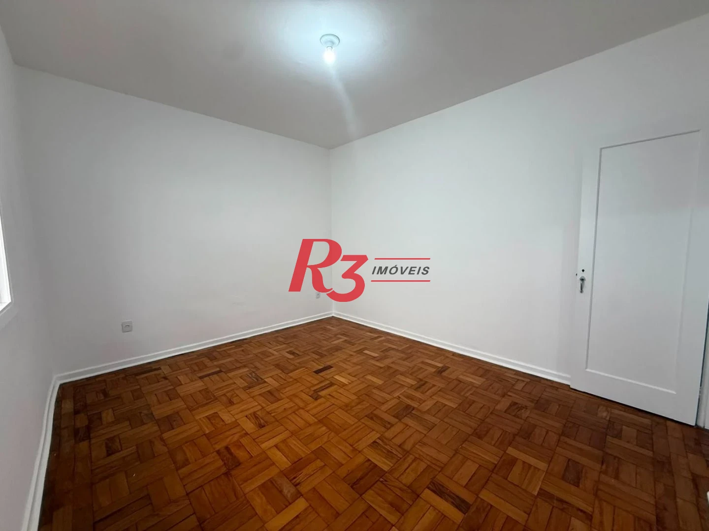 Apartamento com 2 dormitórios à venda, 96 m² por R$ 429.000,00 - Gonzaga - Santos/SP