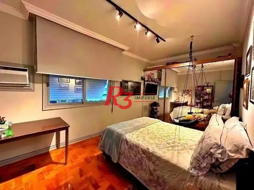 Apartamento com 3 dormitórios à venda, 144 m² por R$ 1.000.000,00 - Gonzaga - Santos/SP