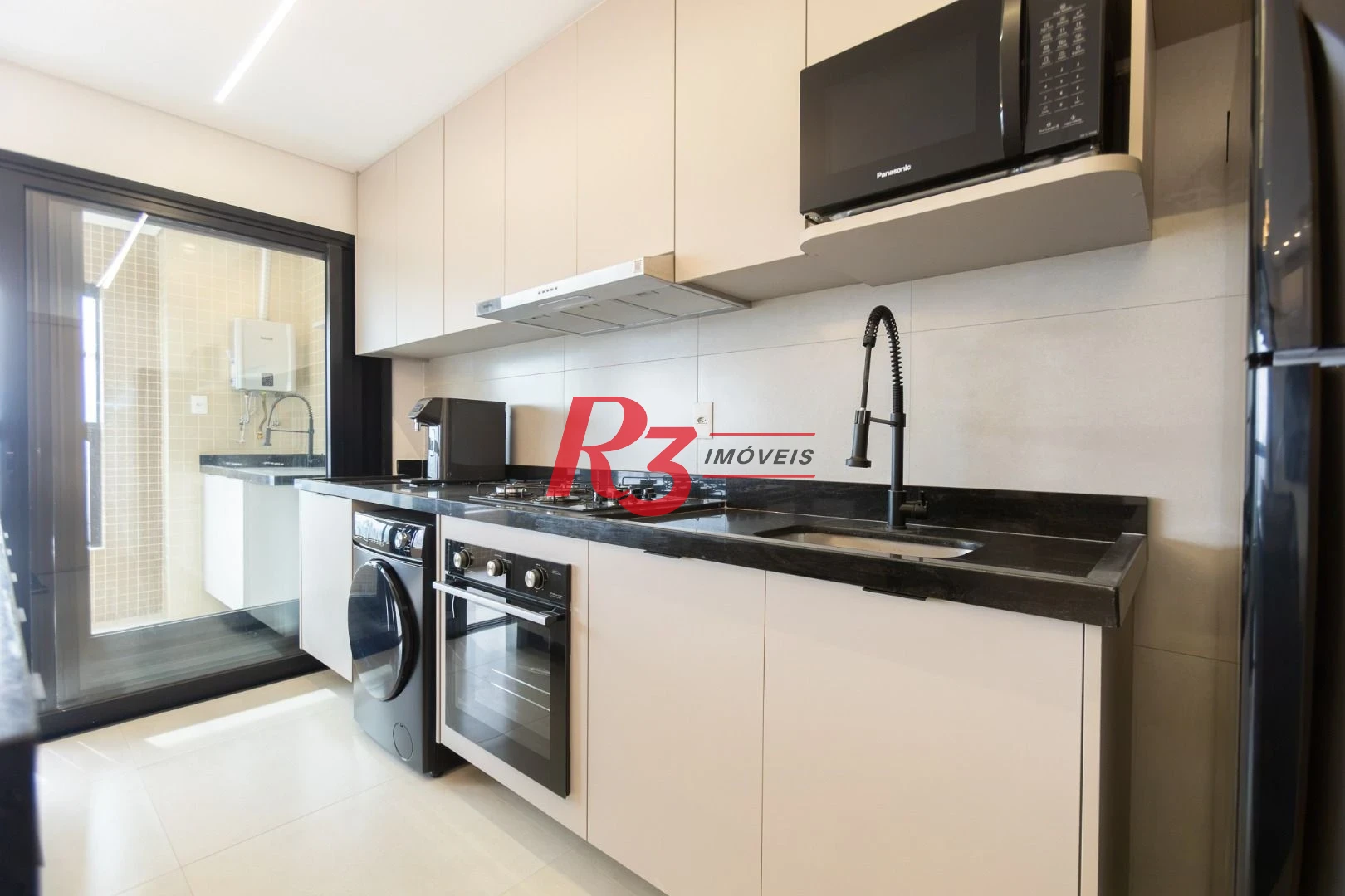 Apartamento com 2 dormitórios para alugar, 65 m² por R$ 7.800,00/mês - Ponta da Praia - Santos/SP