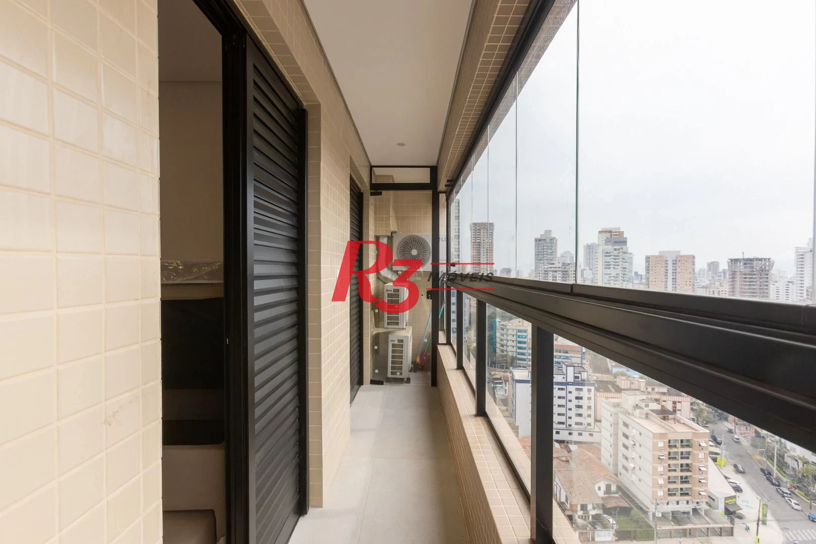 Apartamento com 2 dormitórios para alugar, 65 m² por R$ 7.800,00/mês - Ponta da Praia - Santos/SP