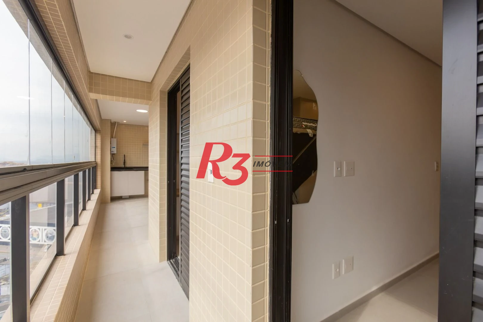 Apartamento com 2 dormitórios para alugar, 65 m² por R$ 7.800,00/mês - Ponta da Praia - Santos/SP