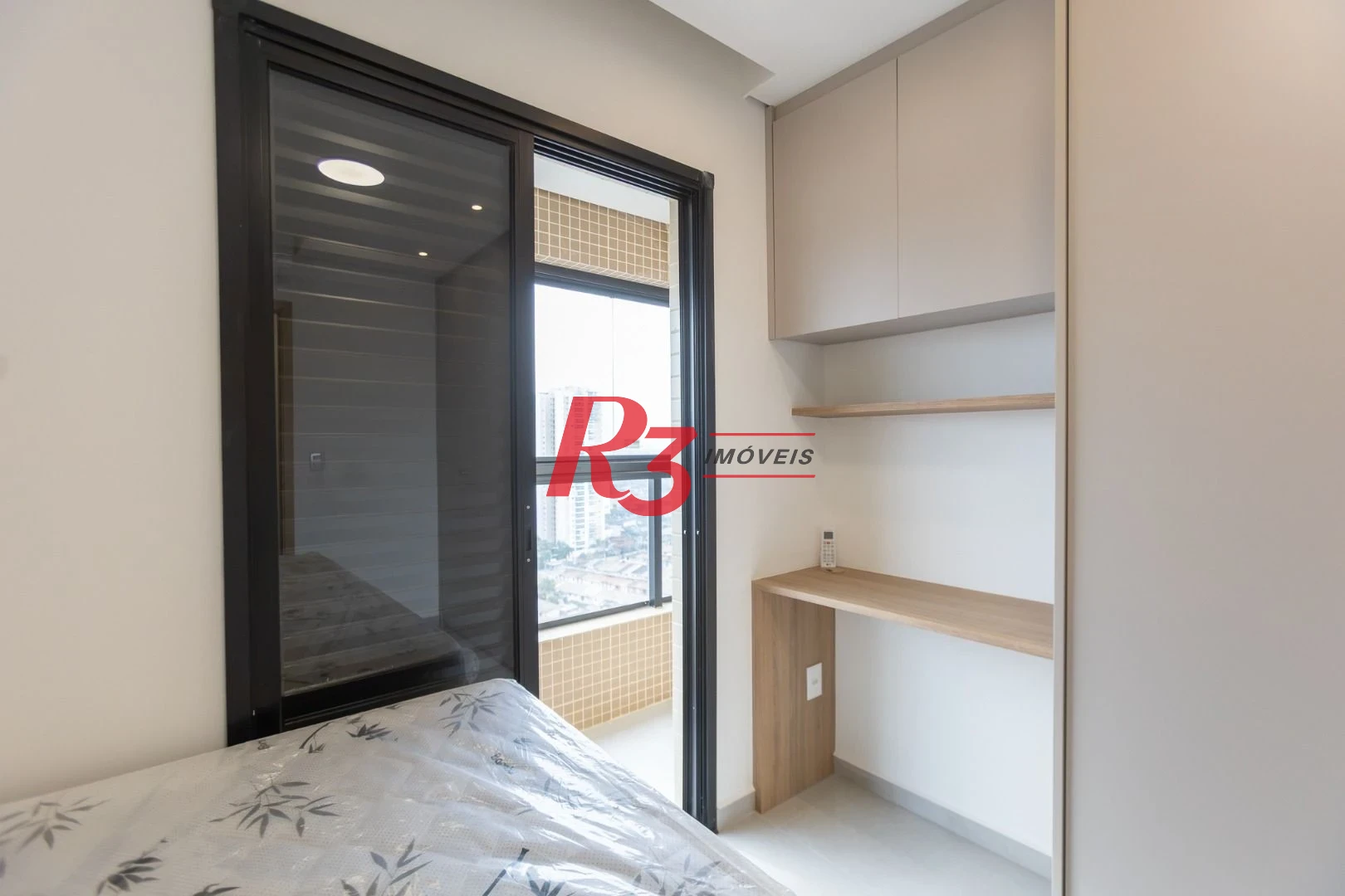 Apartamento com 2 dormitórios para alugar, 65 m² por R$ 7.800,00/mês - Ponta da Praia - Santos/SP