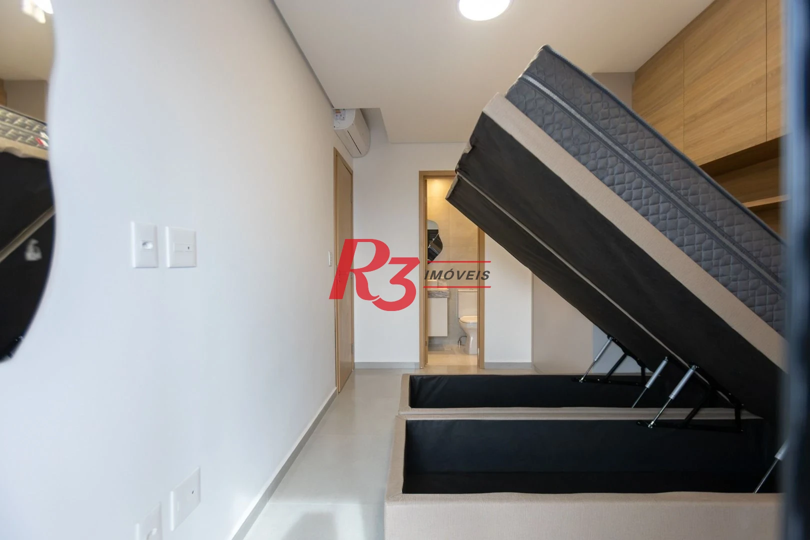 Apartamento com 2 dormitórios para alugar, 65 m² por R$ 7.800,00/mês - Ponta da Praia - Santos/SP