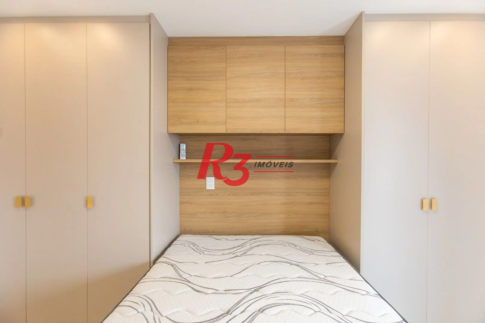 Apartamento com 2 dormitórios para alugar, 65 m² por R$ 7.800,00/mês - Ponta da Praia - Santos/SP